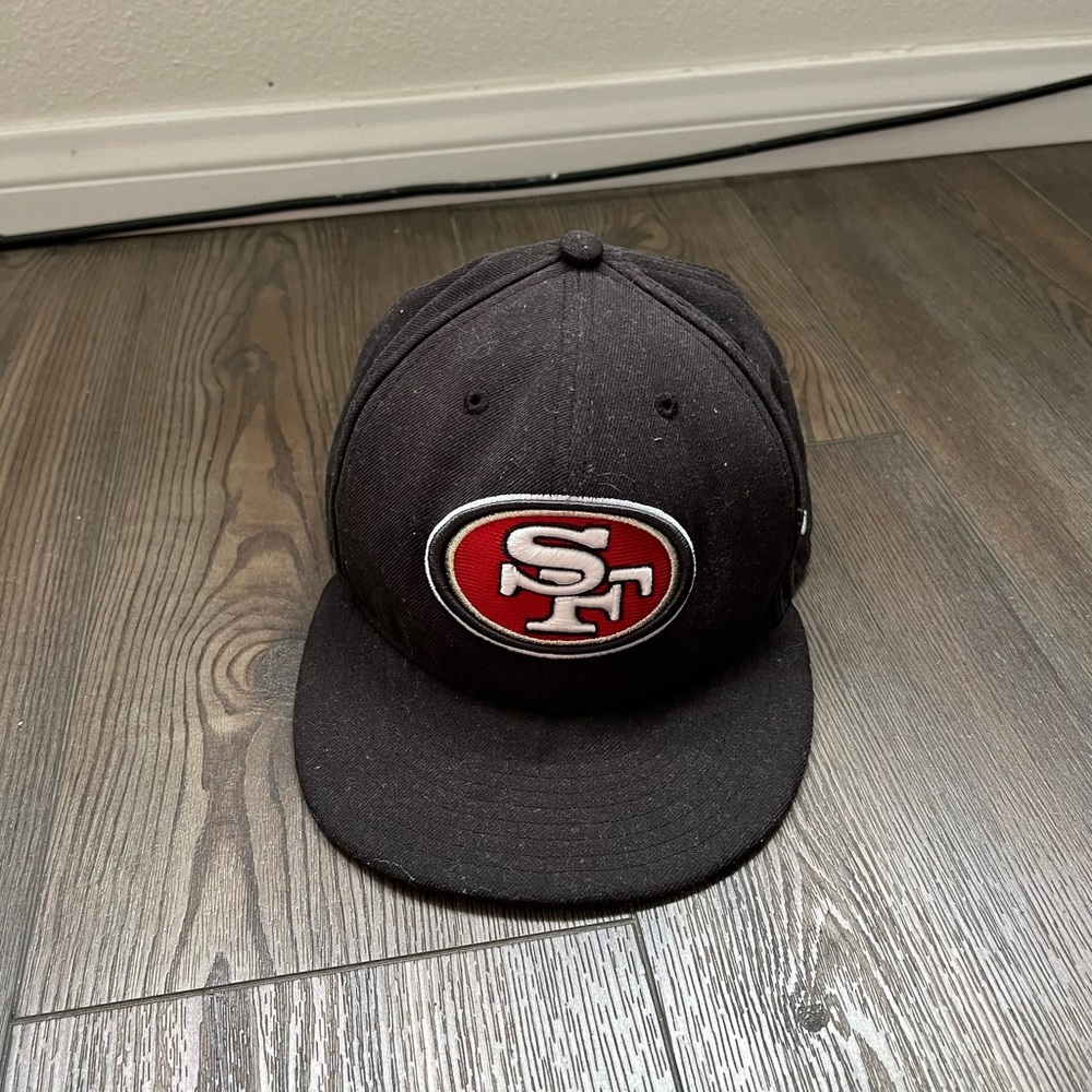 New Era Black NFL Logo Cap - Picture 9 of 9